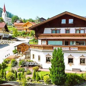 Hotel Edelweiẞ